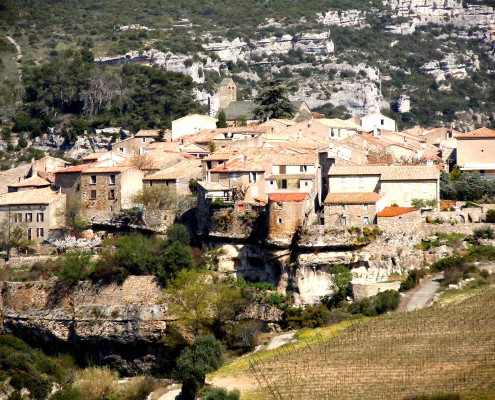 Athos Barge - Minerve, Languedoc-Roussillon © Barge Vacations